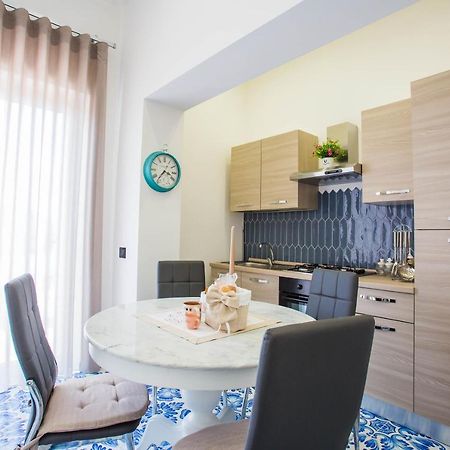 Palazzo De Gregorio Apartment Pompei Sant'Antonio Abate Bagian luar foto